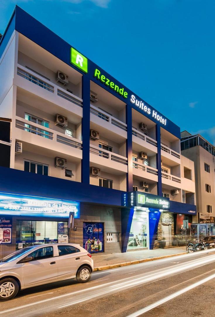 Rezende Suites Balneário Camboriú Екстериор снимка